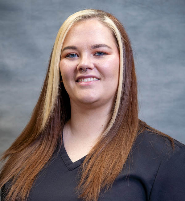 Ashleigh, Expanded Function Dental Assistant