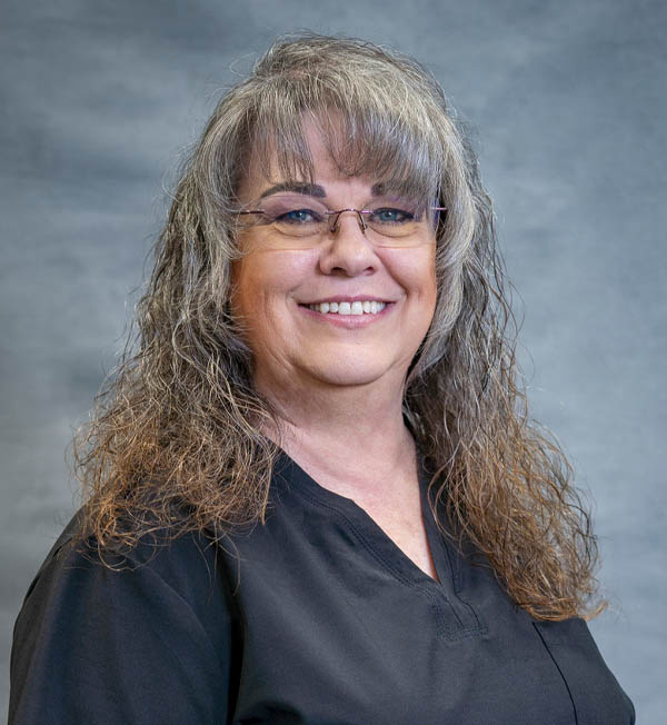 Resa, Office Manager